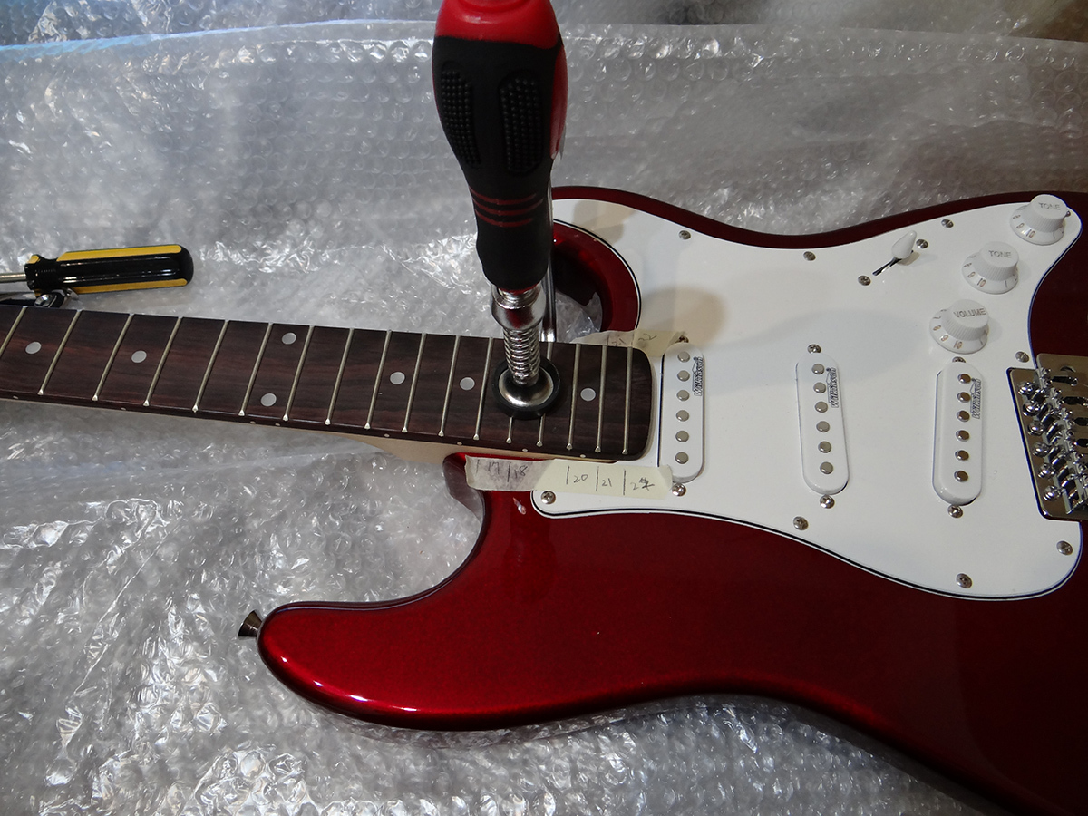 プレイテック旧型ストラト　訳ありスクワイアー　ブレット(ネックを外して発送) プレイテック旧型ストラト 訳ありスクワイアー ブレット(ネック